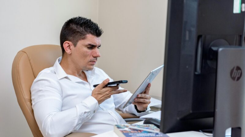 A digitális állampolgárság veszélyei: milyen kockázatokkal jár a teljesen online ügyintézés?